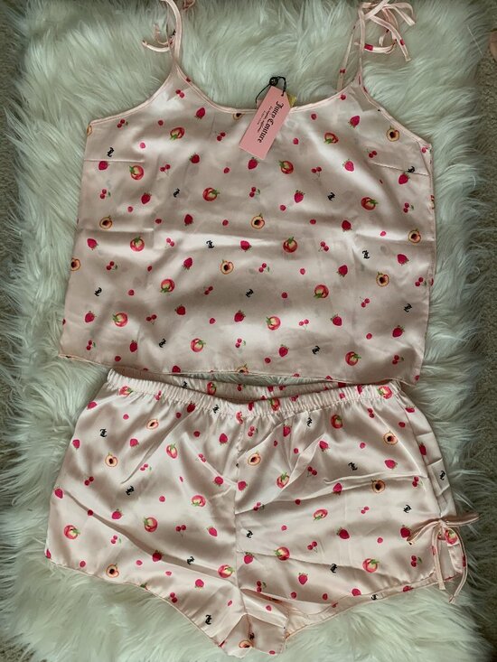 Juicy Couture Other - JUICY COUTURE Juicy Fruit Printed Satin Sleep Cami & Shorts Pajamas Set Sz LARGE